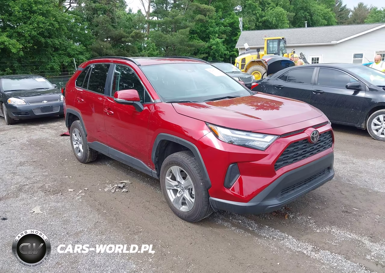 2024 Toyota Rav4 Xle – zdjęcie 1 z 17