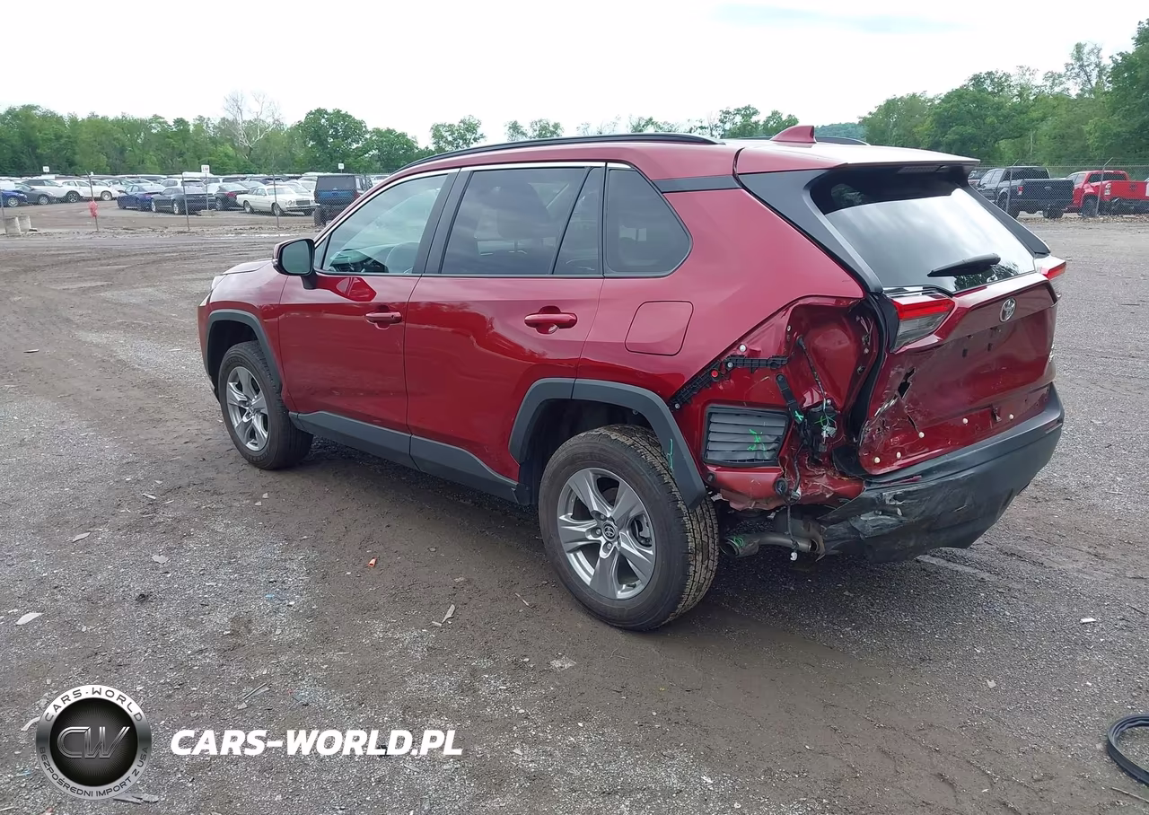 2024 Toyota Rav4 Xle VIN:2T3P1RFV4RW441058 - 3