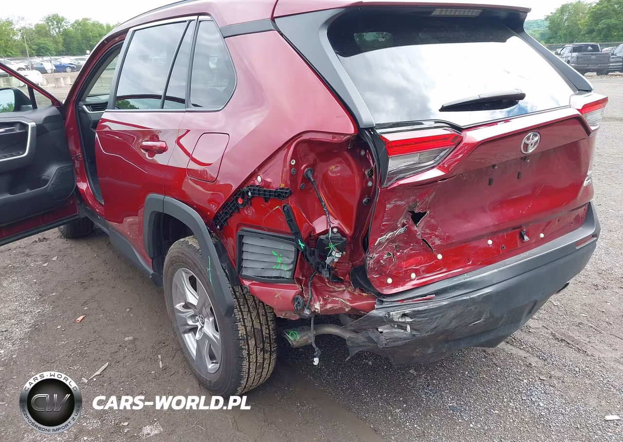 2024 Toyota Rav4 Xle VIN:2T3P1RFV4RW441058 - 6