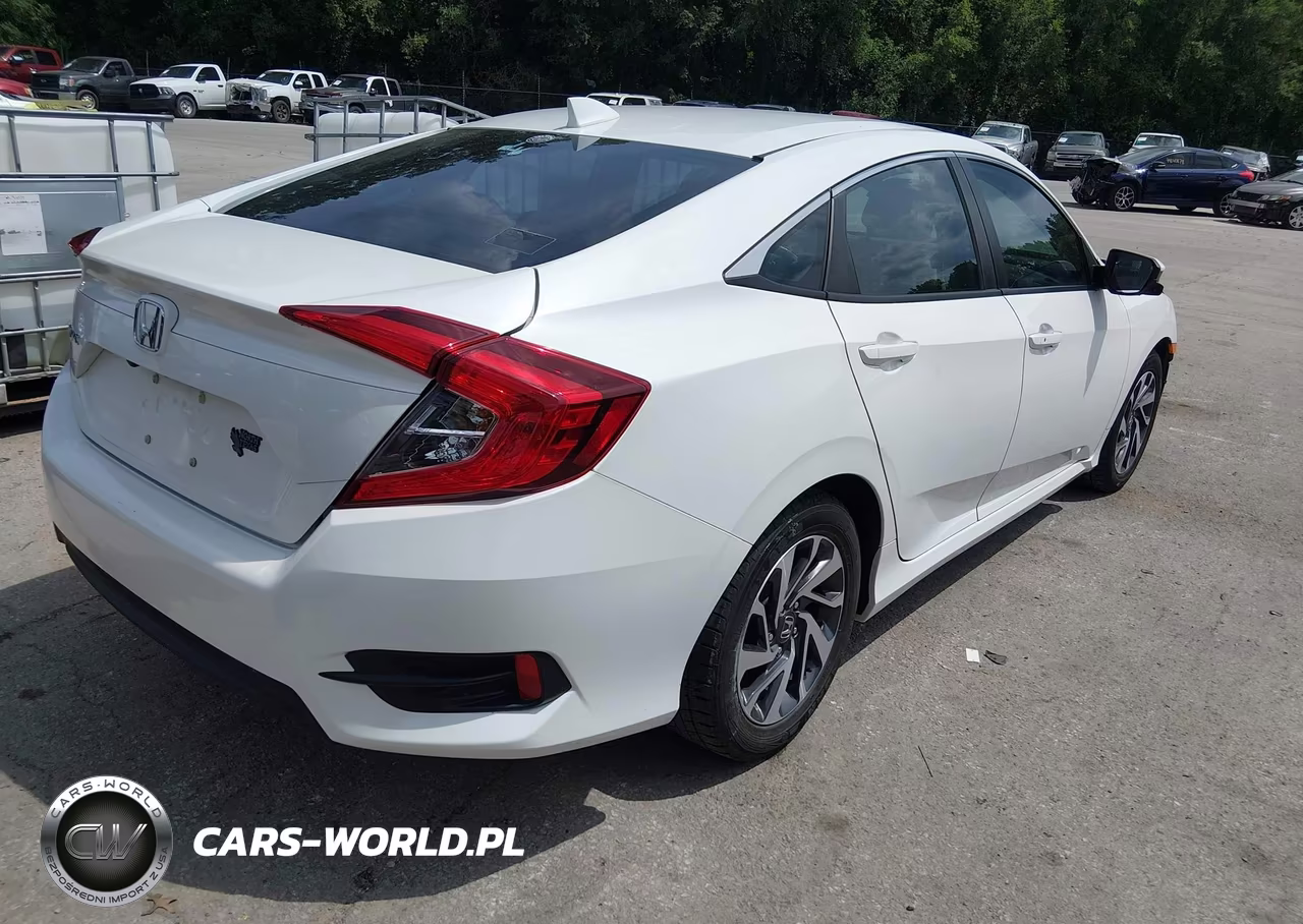 2018 Honda Civic Ex VIN:2HGFC2F7XJH570569 - 4