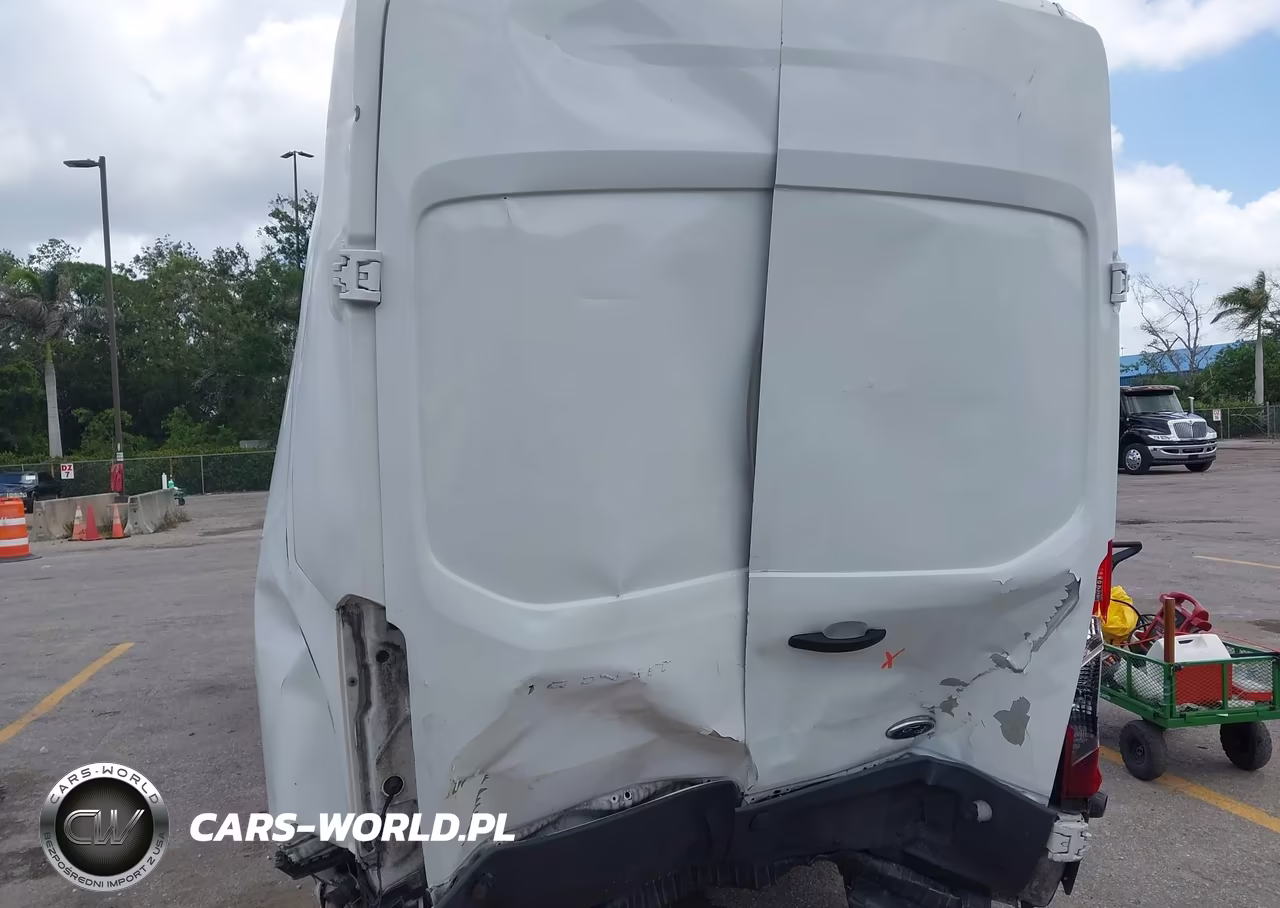 2016 Ford Transit-250 VIN:1FTYR3XM3GKB38259 - 6
