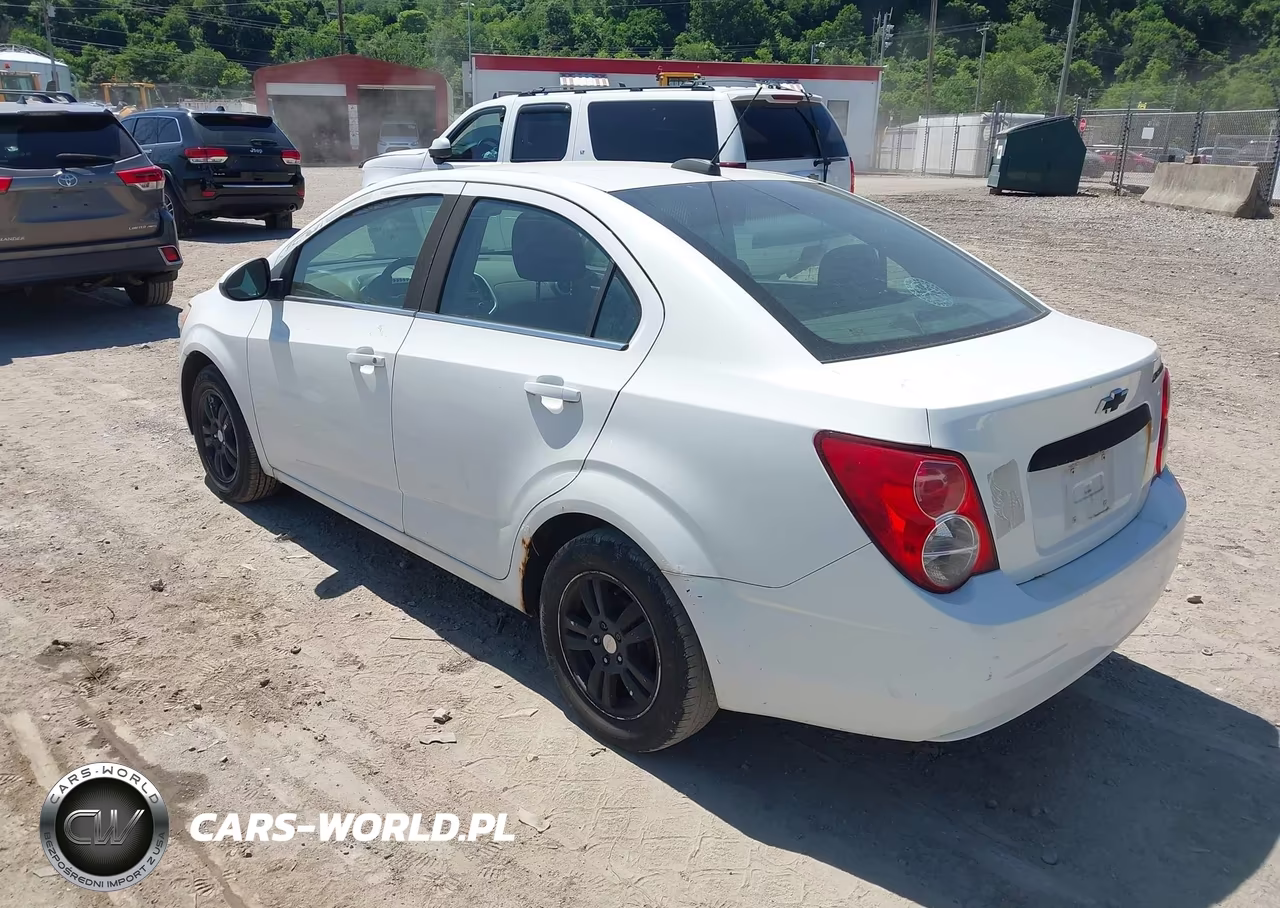 2015 Chevrolet Sonic Lt Auto VIN:1G1JC5SH4F4163921 - 3