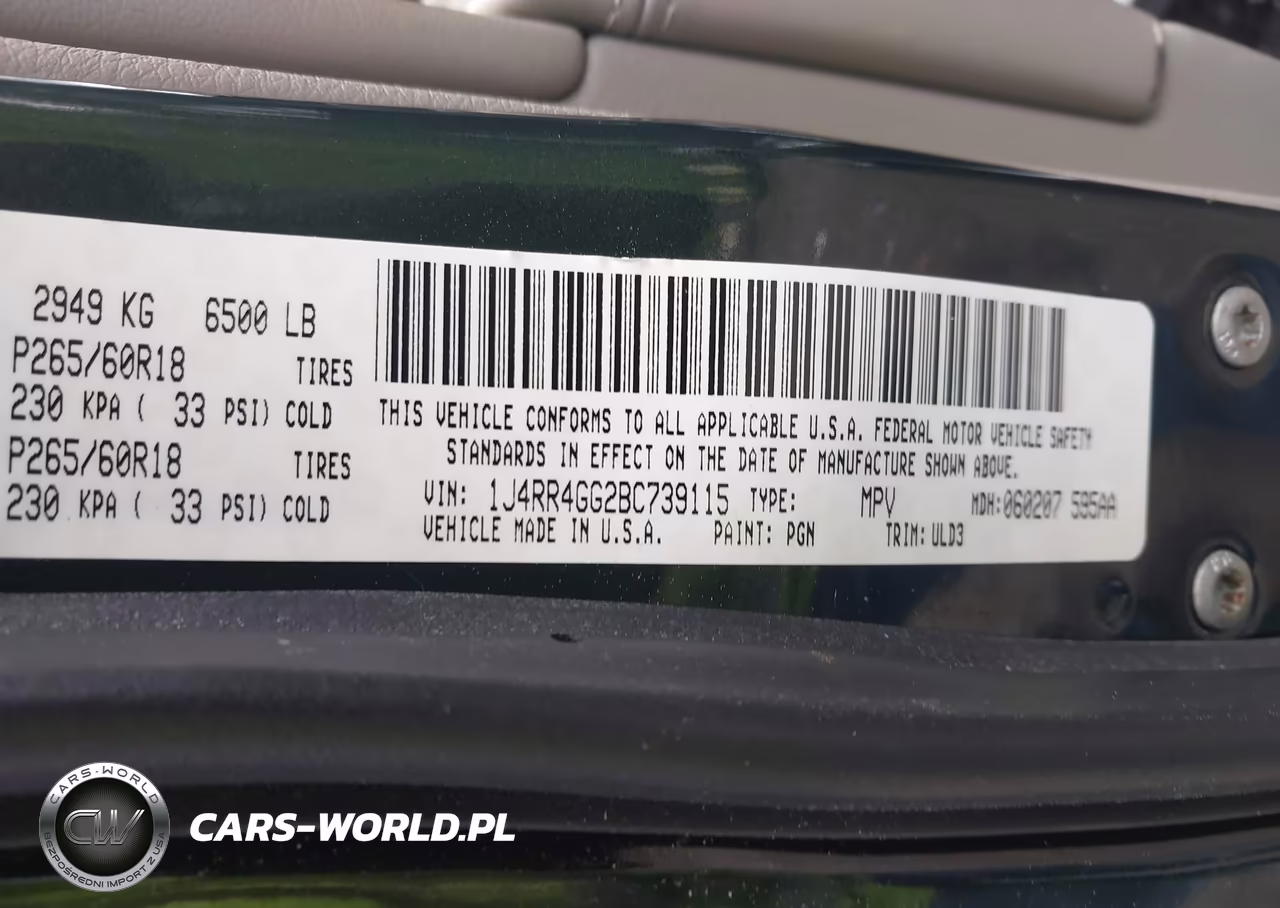 2011 Jeep Grand Cherokee Laredo VIN:1J4RR4GG2BC739115 - 9