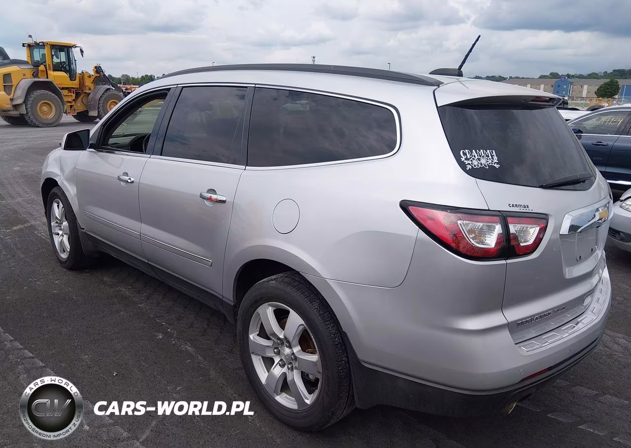 2017 Chevrolet Traverse Premier VIN:1GNKVJKD0HJ176172 - 3