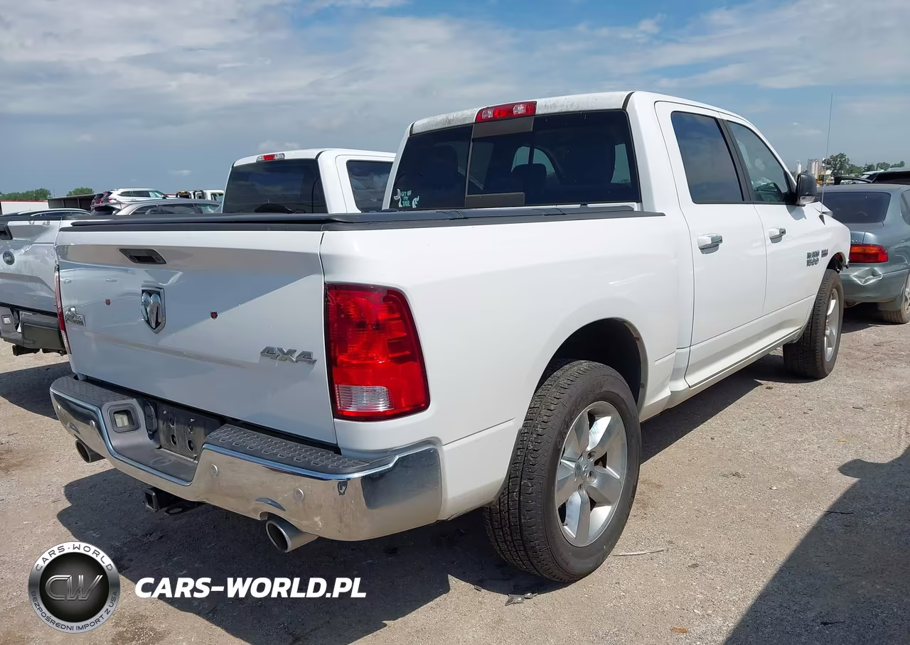 2016 Ram 1500 Big Horn VIN:3C6RR7LTXGG174957 - 4