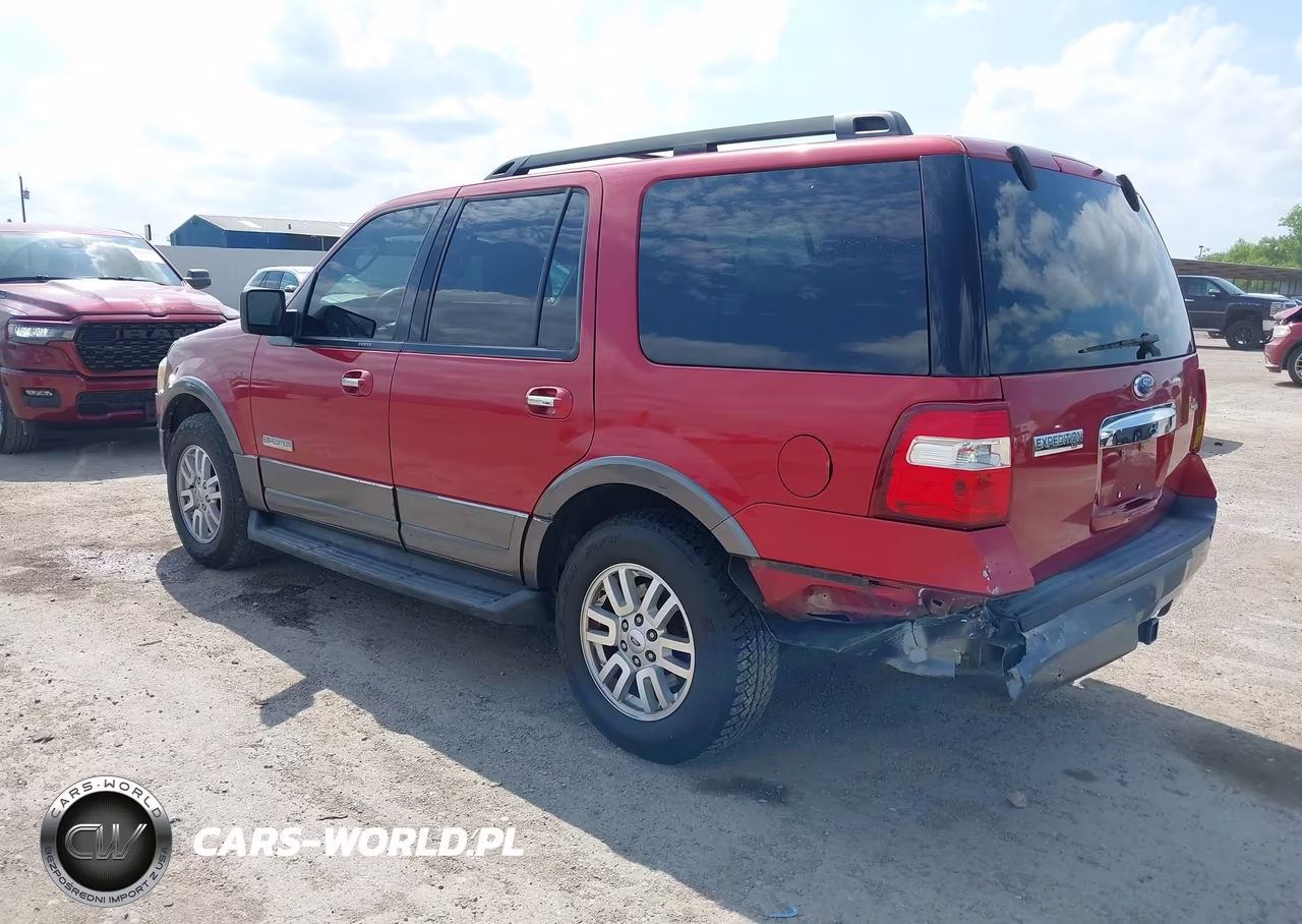 2007 Ford Expedition Xlt VIN:1FMFU155X7LA79786 - 3