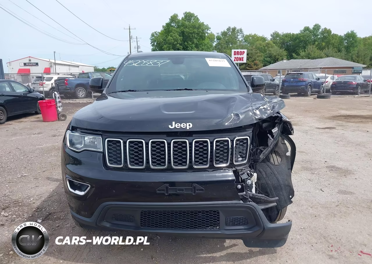 2018 Jeep Grand Cherokee Laredo E 4X2 VIN:1C4RJEAG5JC455214 - 13