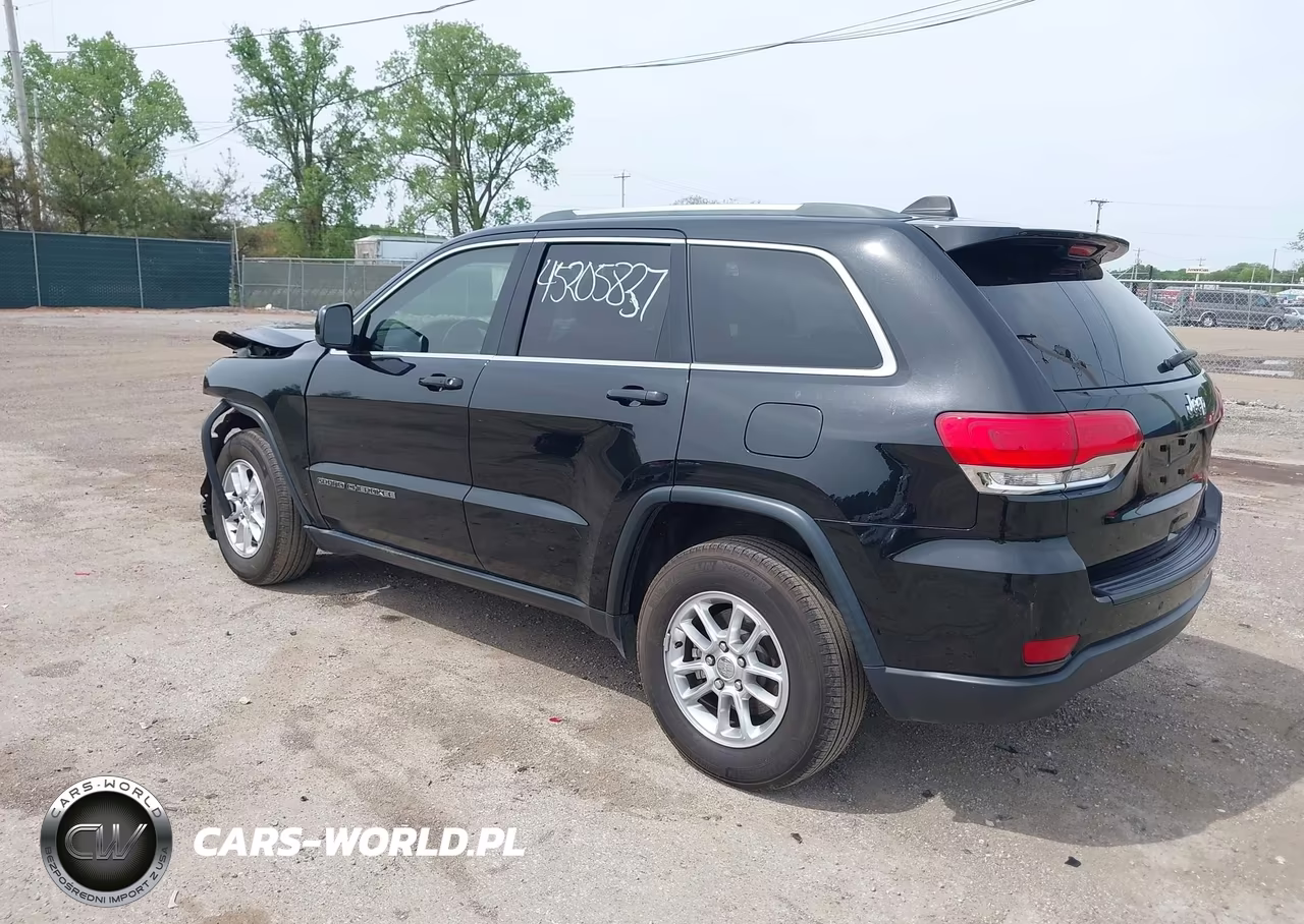 2018 Jeep Grand Cherokee Laredo E 4X2 VIN:1C4RJEAG5JC455214 - 3