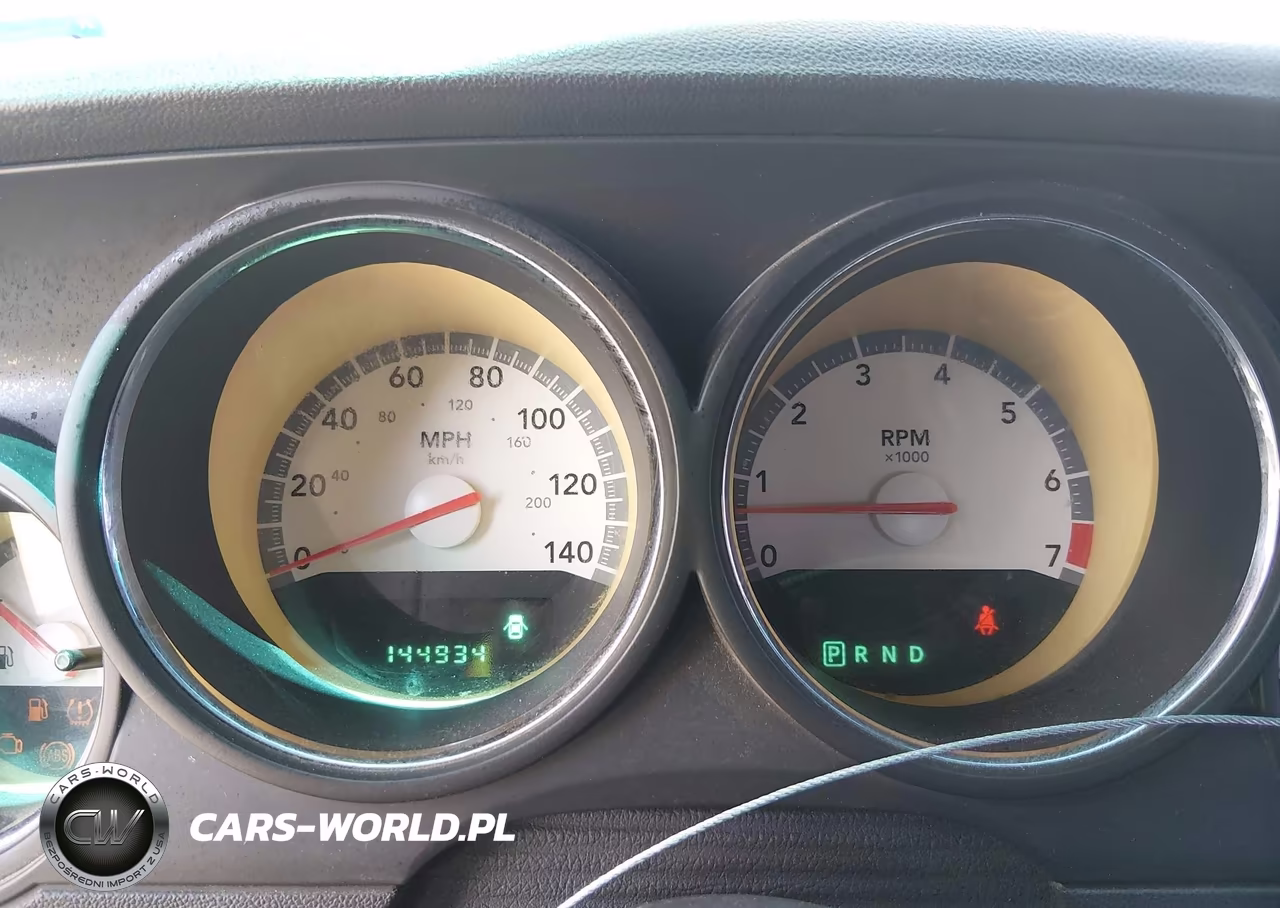 2010 Dodge Challenger Se VIN:2B3CJ4DV2AH174481 - 7