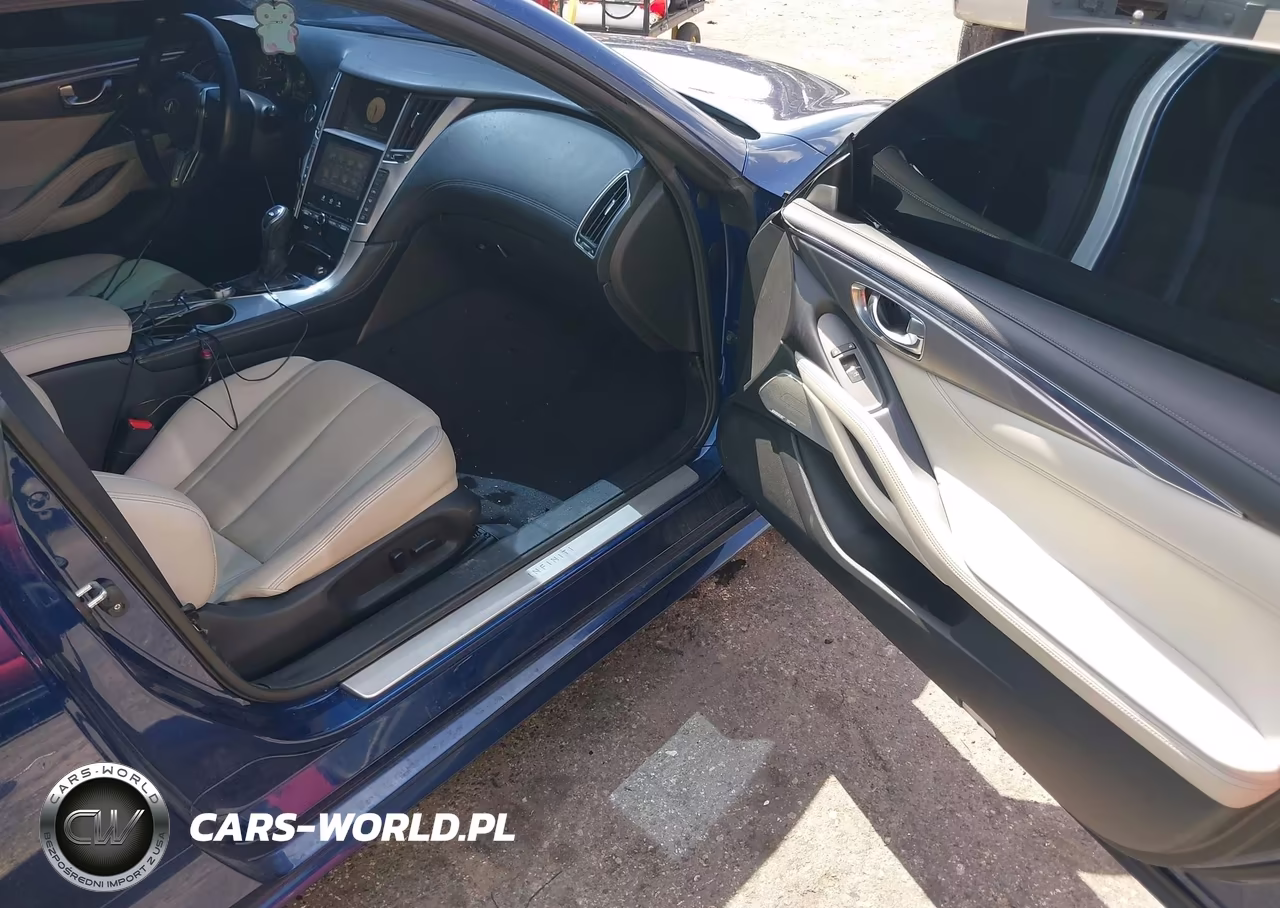 2017 Infiniti Q60 3.0T Premium VIN:JN1EV7EKXHM360250 - 5