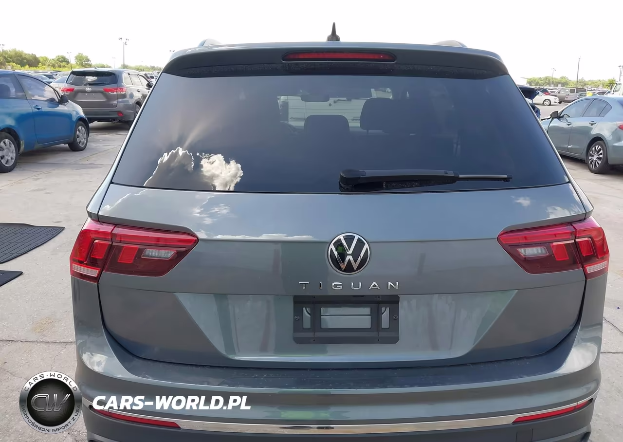 2024 Volkswagen Tiguan 2.0T S VIN:3VVRB7AX6RM214962 - 17