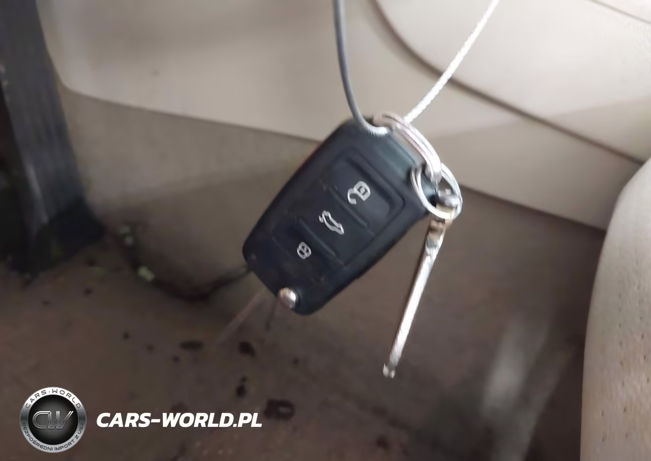 2014 Volkswagen Eos Komfort VIN:WVWBW8AH0EV001279 - 11