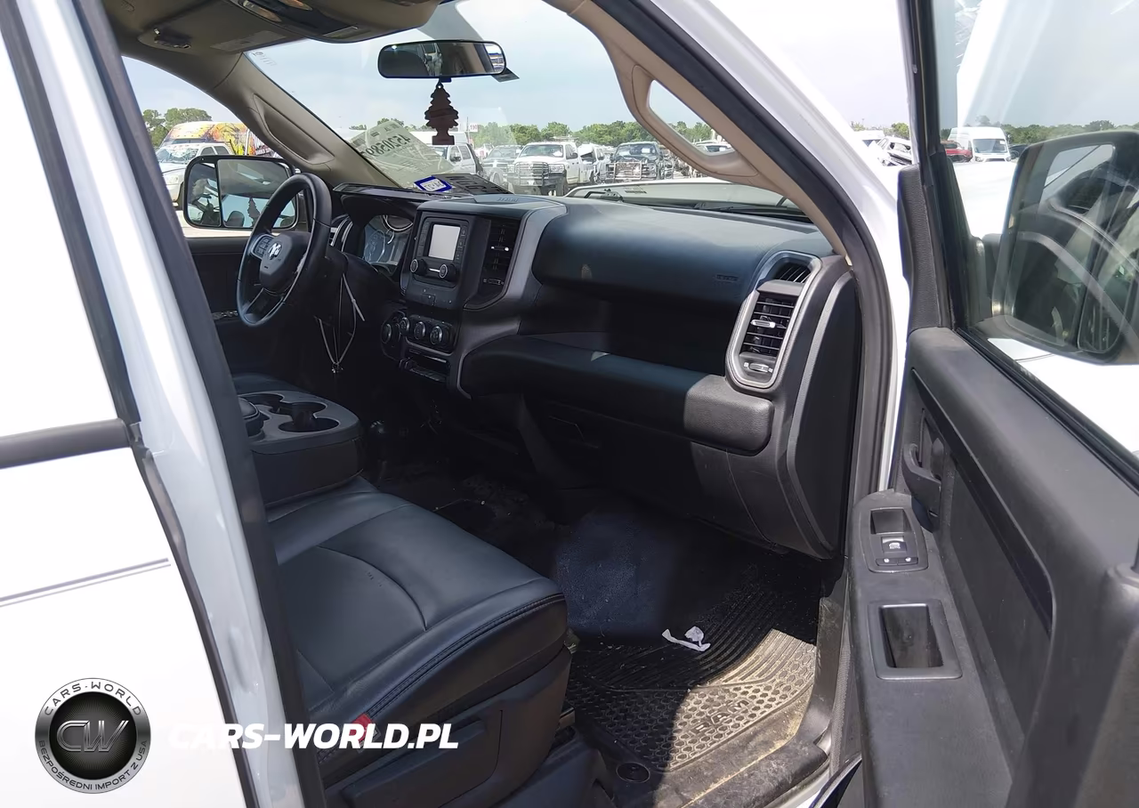 2020 Ram 2500 Tradesman 4X4 8' Box VIN:3C6UR5HJ3LG141671 - 5