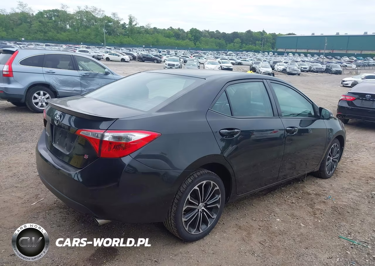 2015 Toyota Corolla S Plus VIN:2T1BURHEXFC372364 - 4