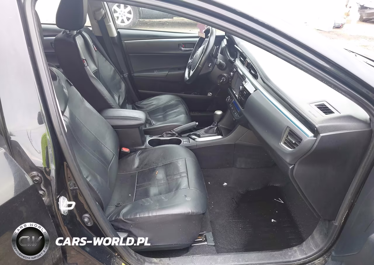 2015 Toyota Corolla S Plus VIN:2T1BURHEXFC372364 - 5