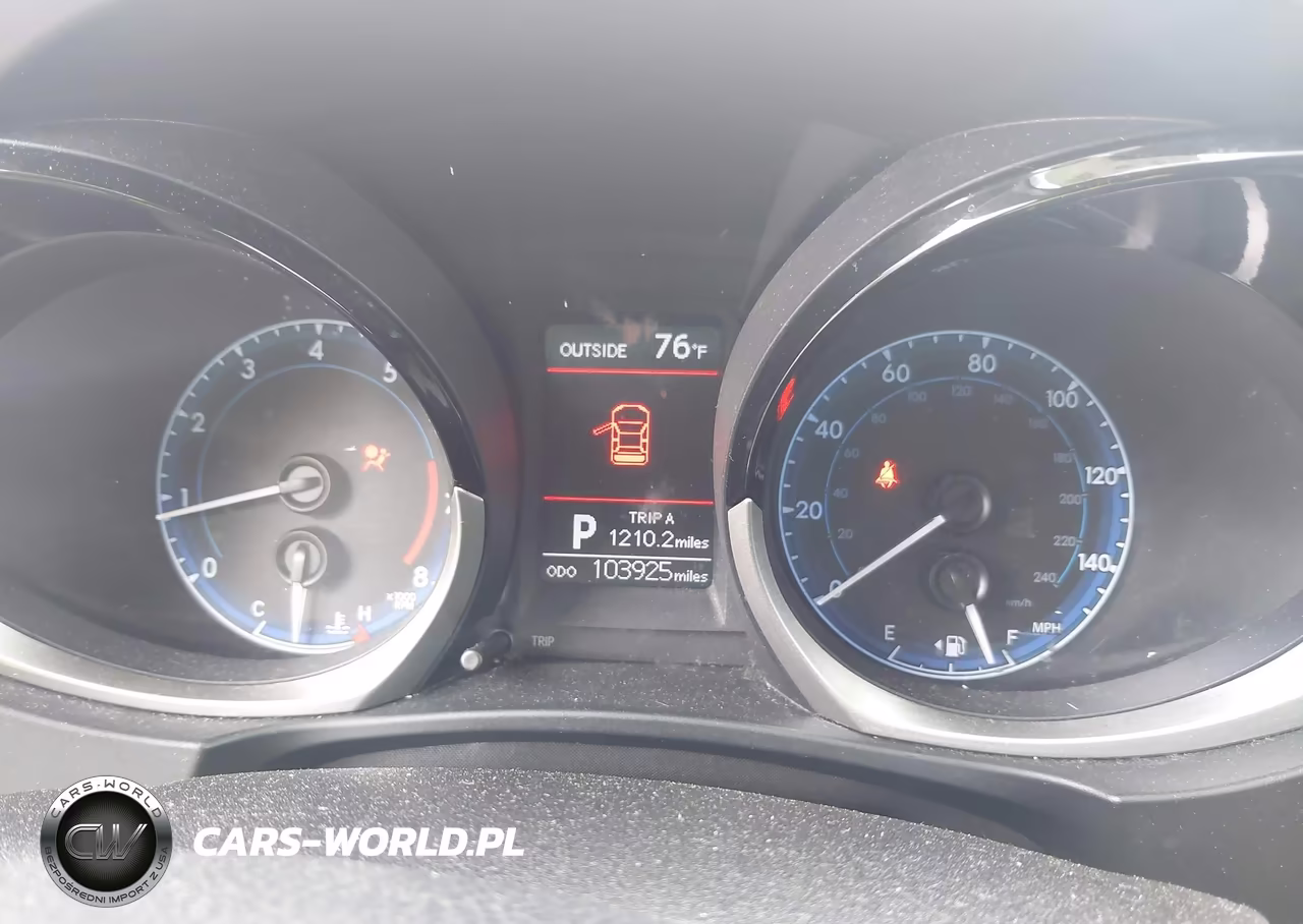 2015 Toyota Corolla S Plus VIN:2T1BURHEXFC372364 - 7