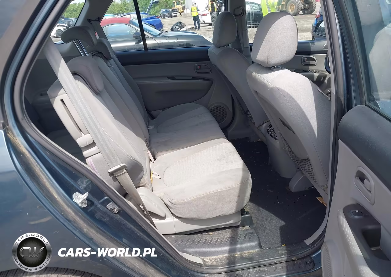 2009 Kia Rondo Lx VIN:KNAFG529897273591 - 8