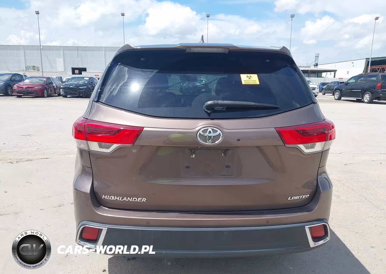 2017 Toyota Highlander Limited VIN:5TDYZRFH3HS225631 - 16