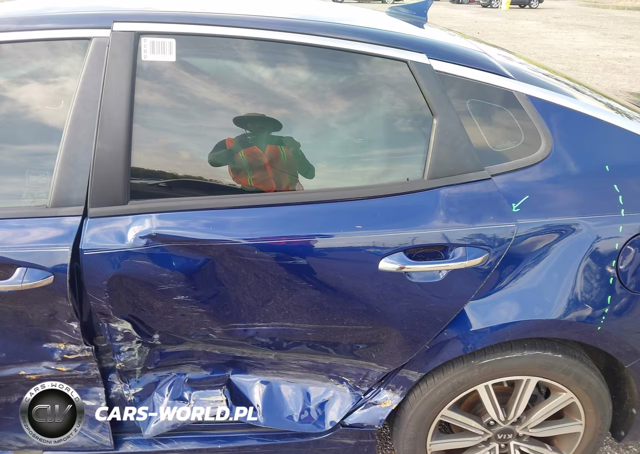 2019 Kia Optima Lx VIN:5XXGT4L38KG373288 - 12