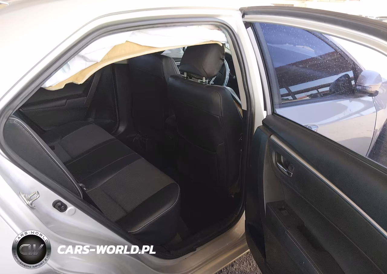 2015 Toyota Corolla S Plus VIN:5YFBURHE4FP261549 - 8