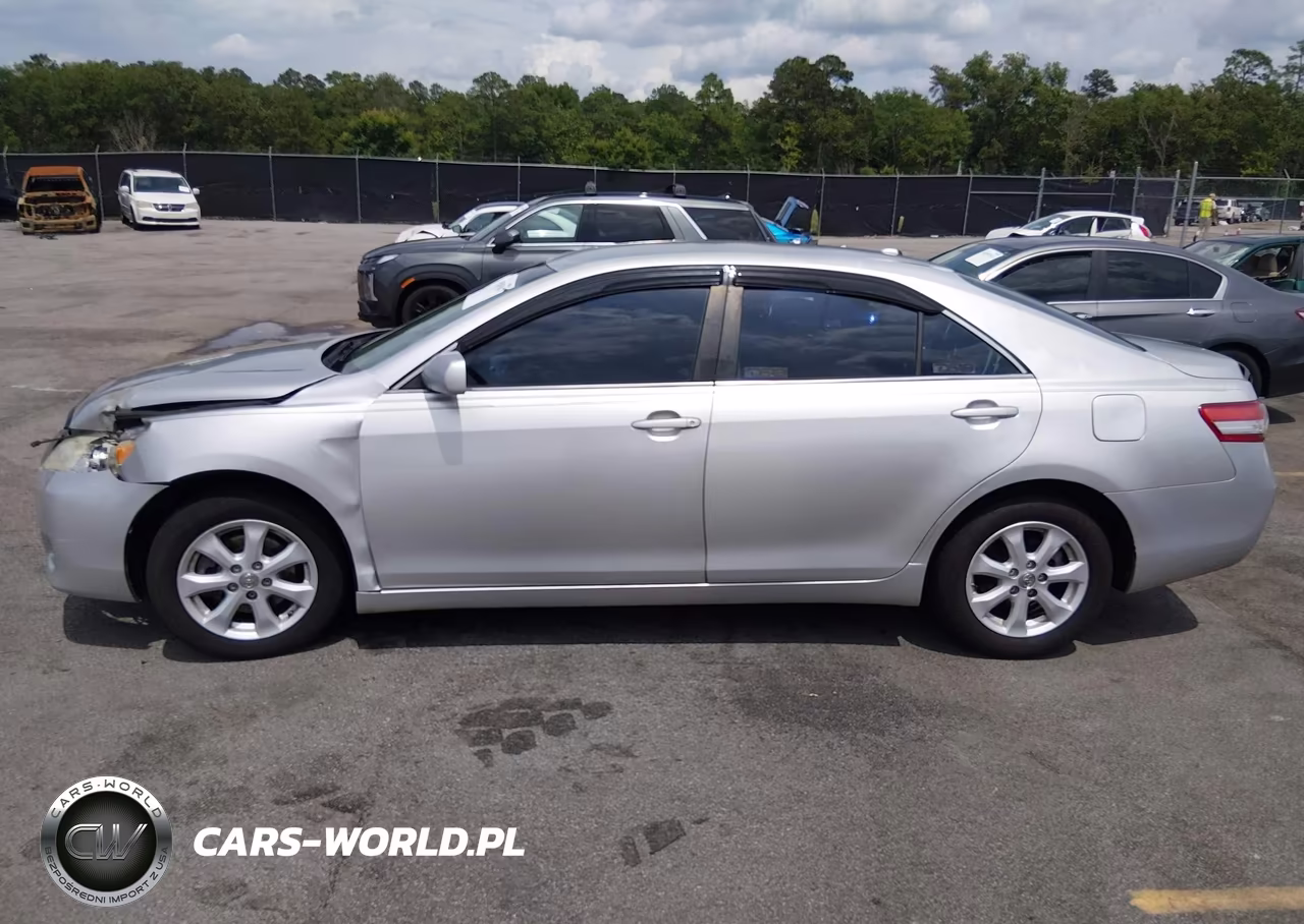 2011 Toyota Camry Le VIN:4T1BF3EK5BU147764 - 14