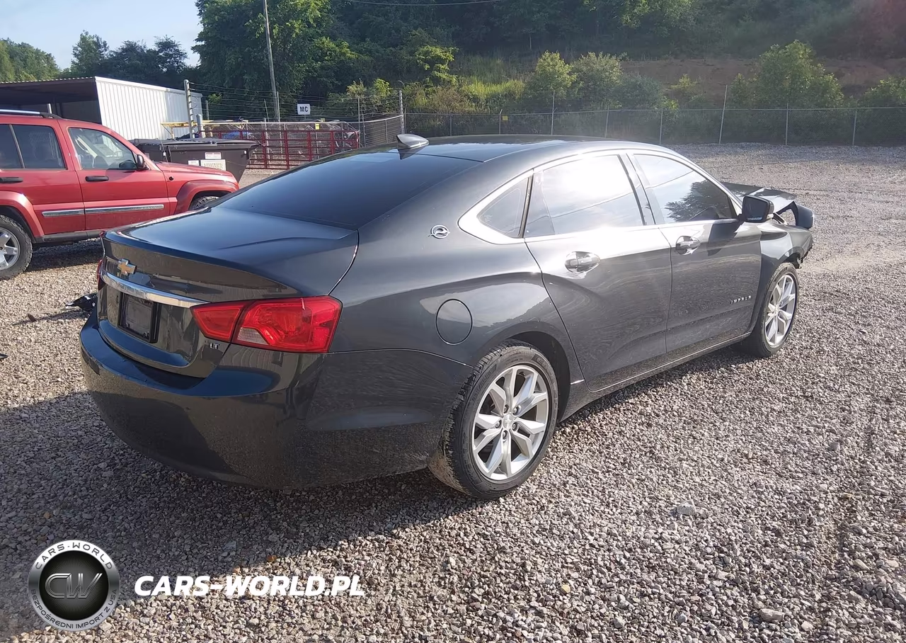 2018 Chevrolet Impala 1Lt VIN:2G1105S31J9165368 - 4