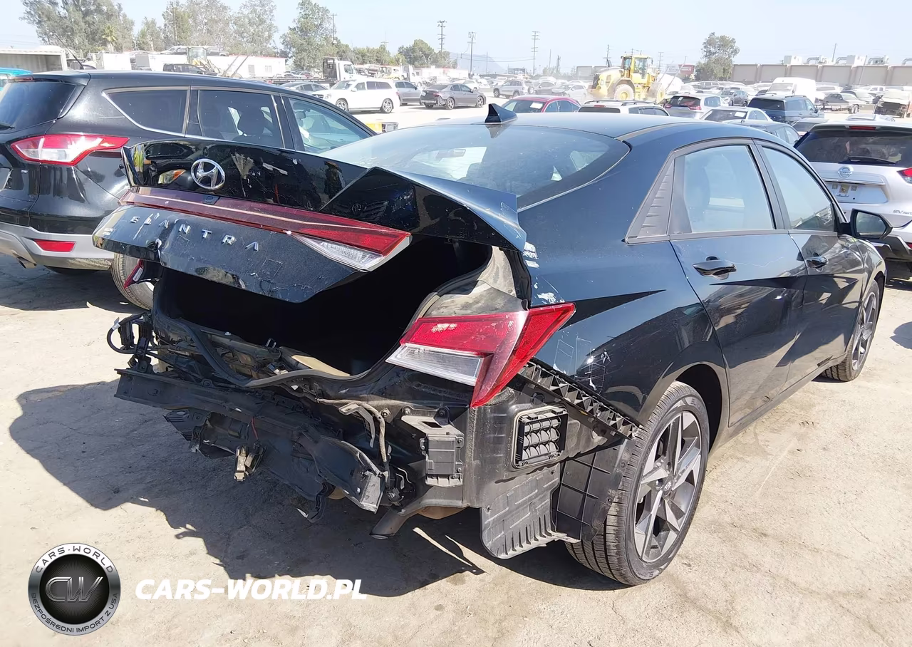 2023 Hyundai Elantra Sel VIN:KMHLS4AG8PU416497 - 4