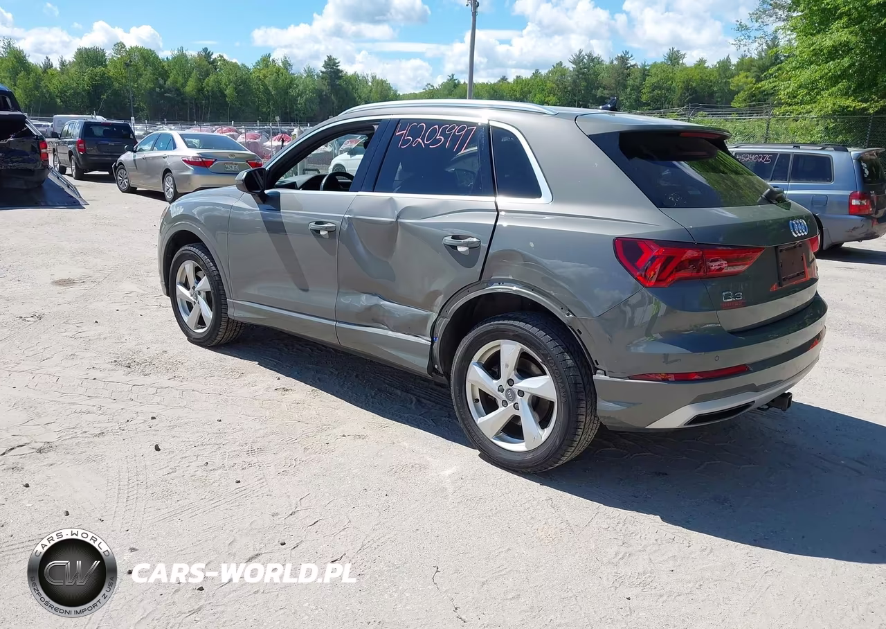 2020 Audi Q3 Premium 45 Tfsi Quattro Tiptronic VIN:WA1AECF37L1107628 - 3