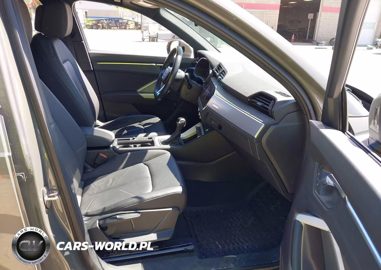 2020 Audi Q3 Premium 45 Tfsi Quattro Tiptronic VIN:WA1AECF37L1107628 - 5