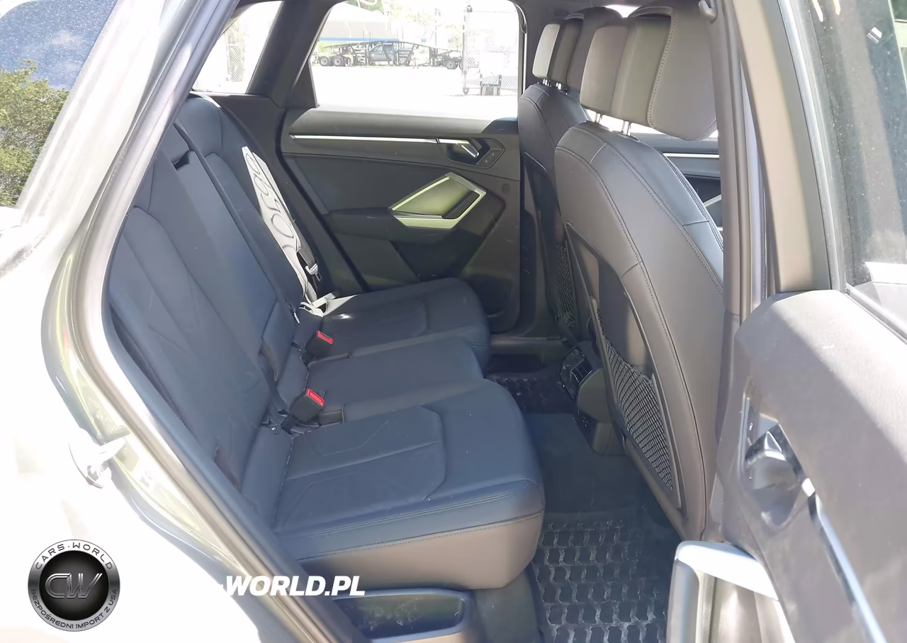 2020 Audi Q3 Premium 45 Tfsi Quattro Tiptronic VIN:WA1AECF37L1107628 - 8