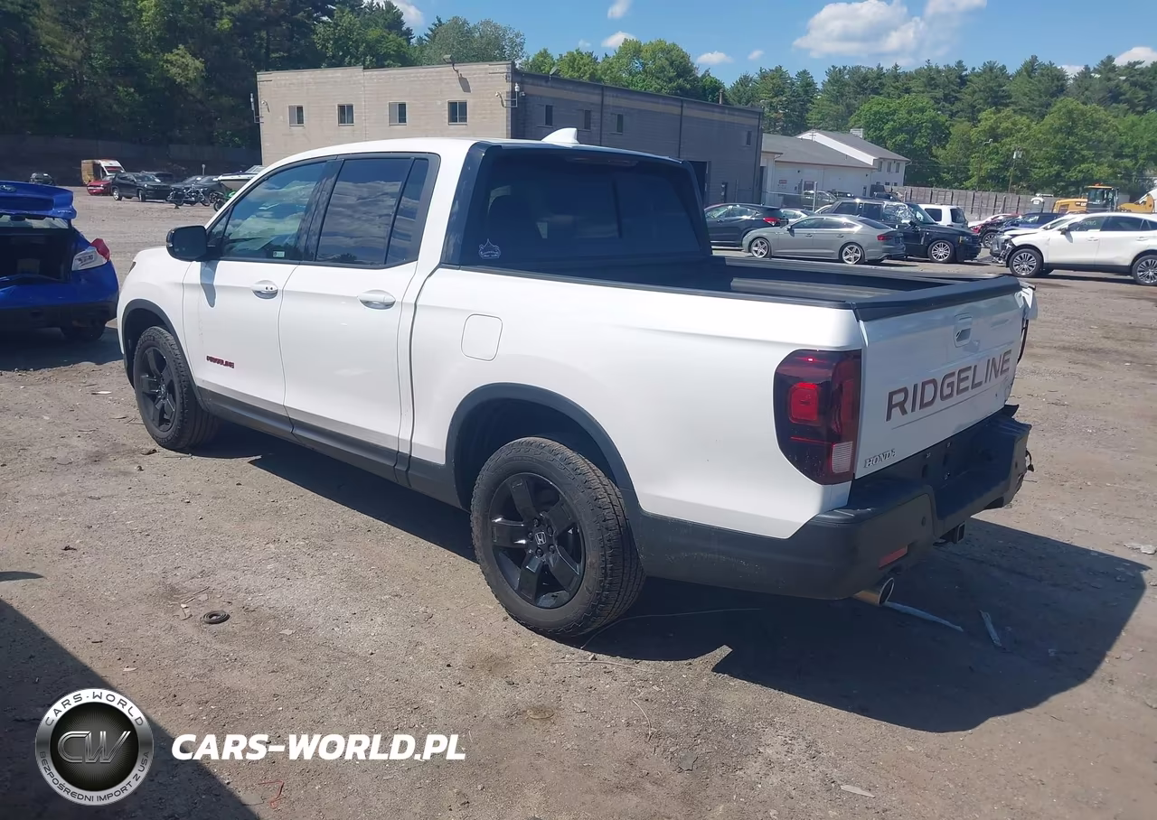 2024 Honda Ridgeline Black Edition VIN:5FPYK3F84RB001363 - 3