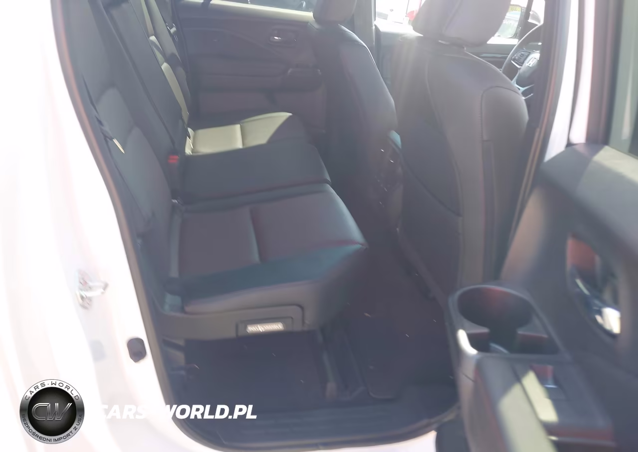 2024 Honda Ridgeline Black Edition VIN:5FPYK3F84RB001363 - 8