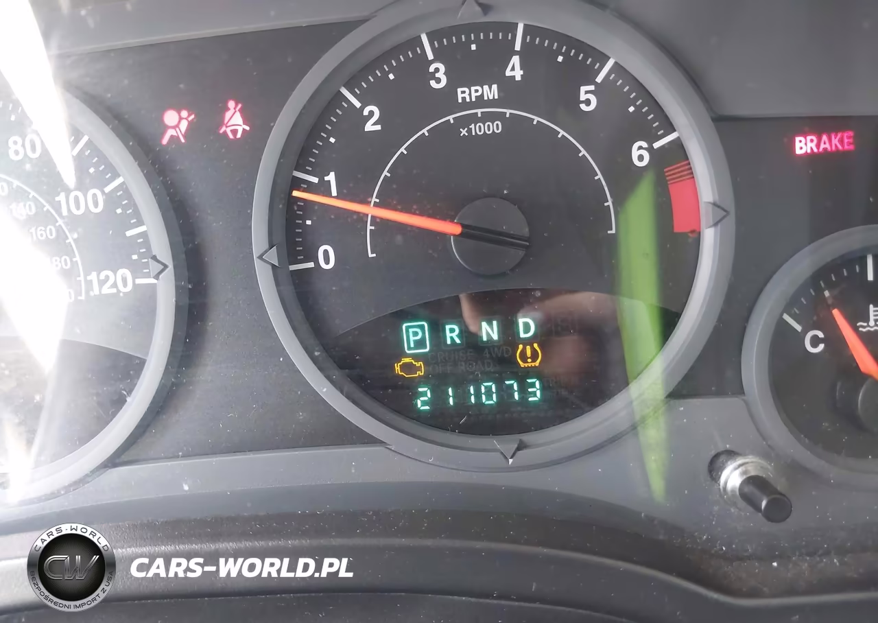 2008 Jeep Patriot Sport VIN:1J8FT28018D637140 - 7