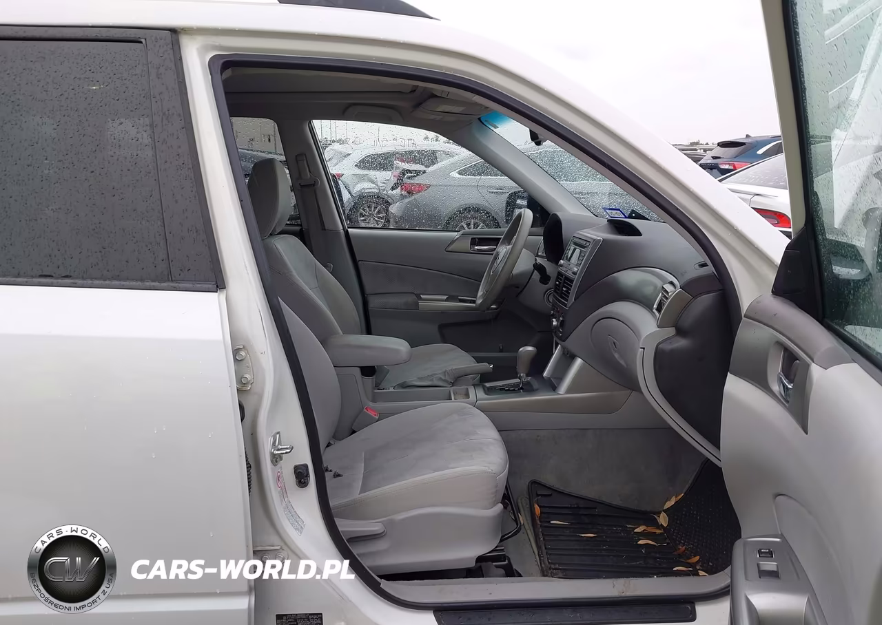 2010 Subaru Forester 2.5X Premium VIN:JF2SH6CC8AH798827 - 5