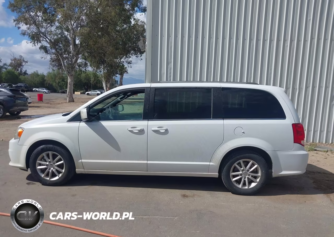 2018 Dodge Grand Caravan Sxt VIN:2C4RDGCG2JR265507 - 14