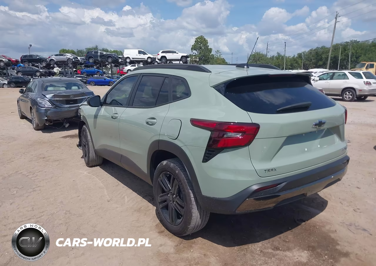 2025 Chevrolet Trax Fwd Activ VIN:KL77LKEP2SC285824 - 3