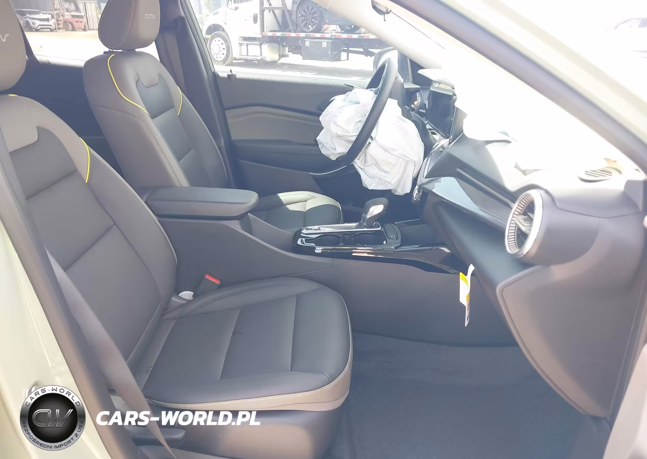 2025 Chevrolet Trax Fwd Activ VIN:KL77LKEP2SC285824 - 5