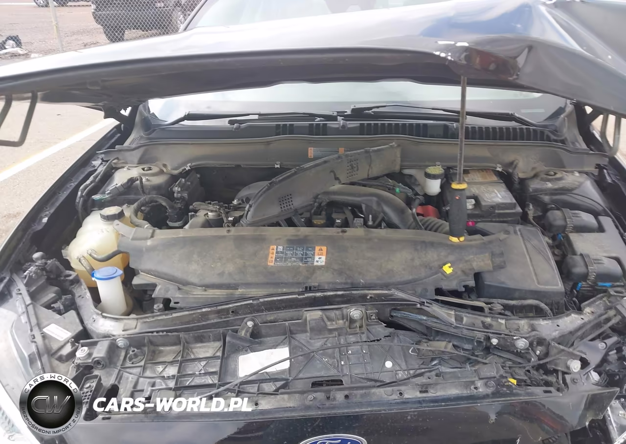 2019 Ford Fusion Titanium VIN:3FA6P0K95KR276197 - 10