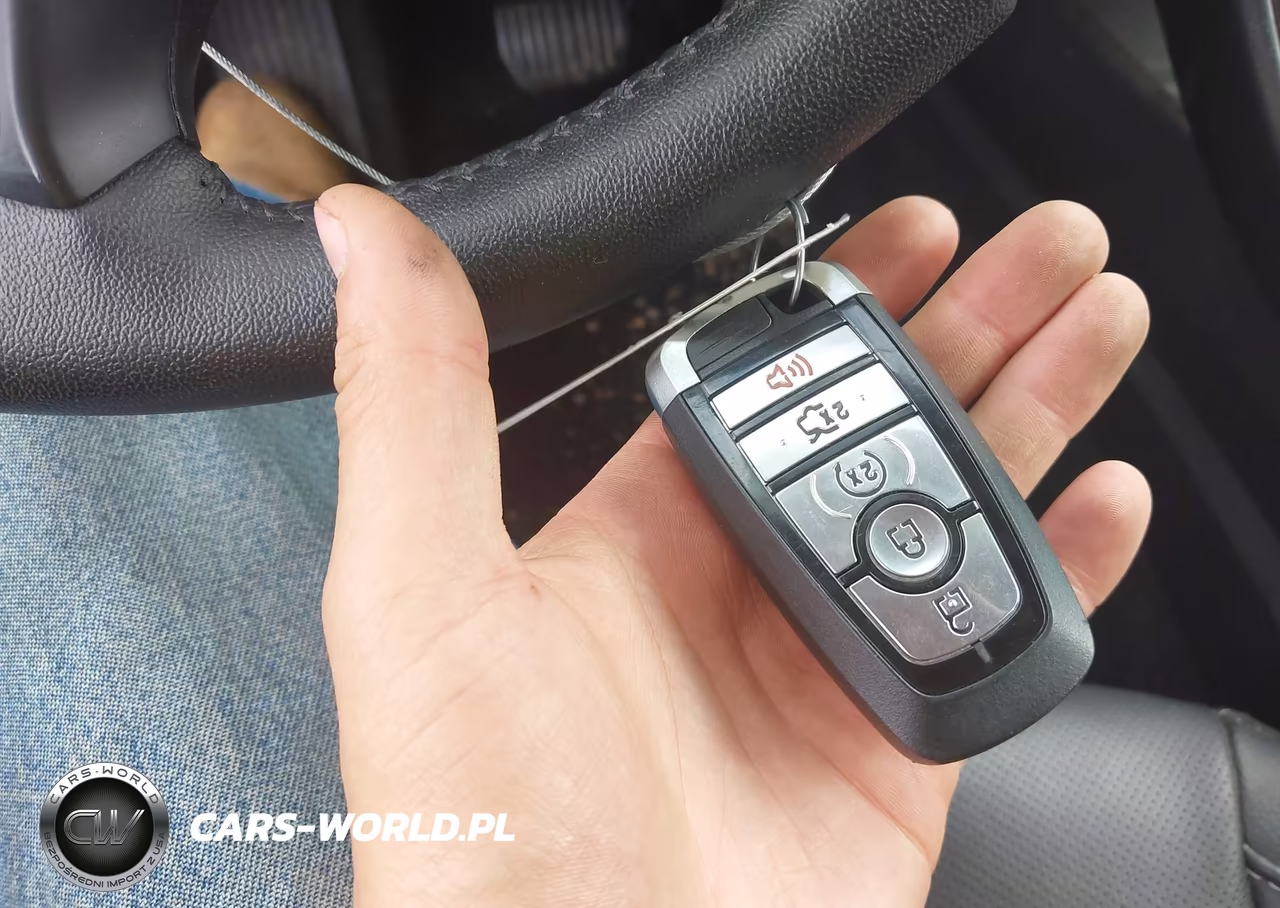 2019 Ford Fusion Titanium VIN:3FA6P0K95KR276197 - 11