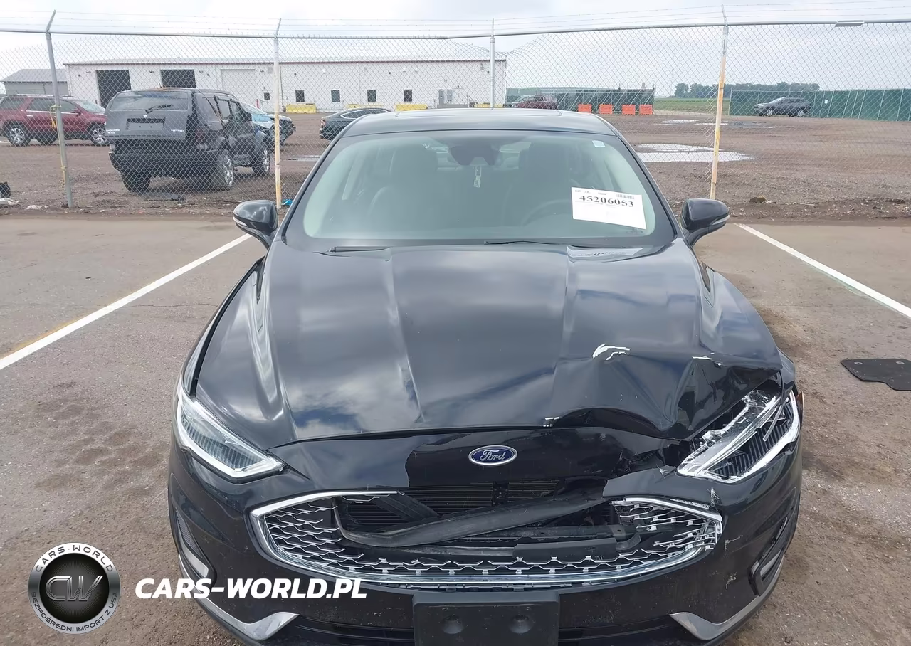 2019 Ford Fusion Titanium VIN:3FA6P0K95KR276197 - 12