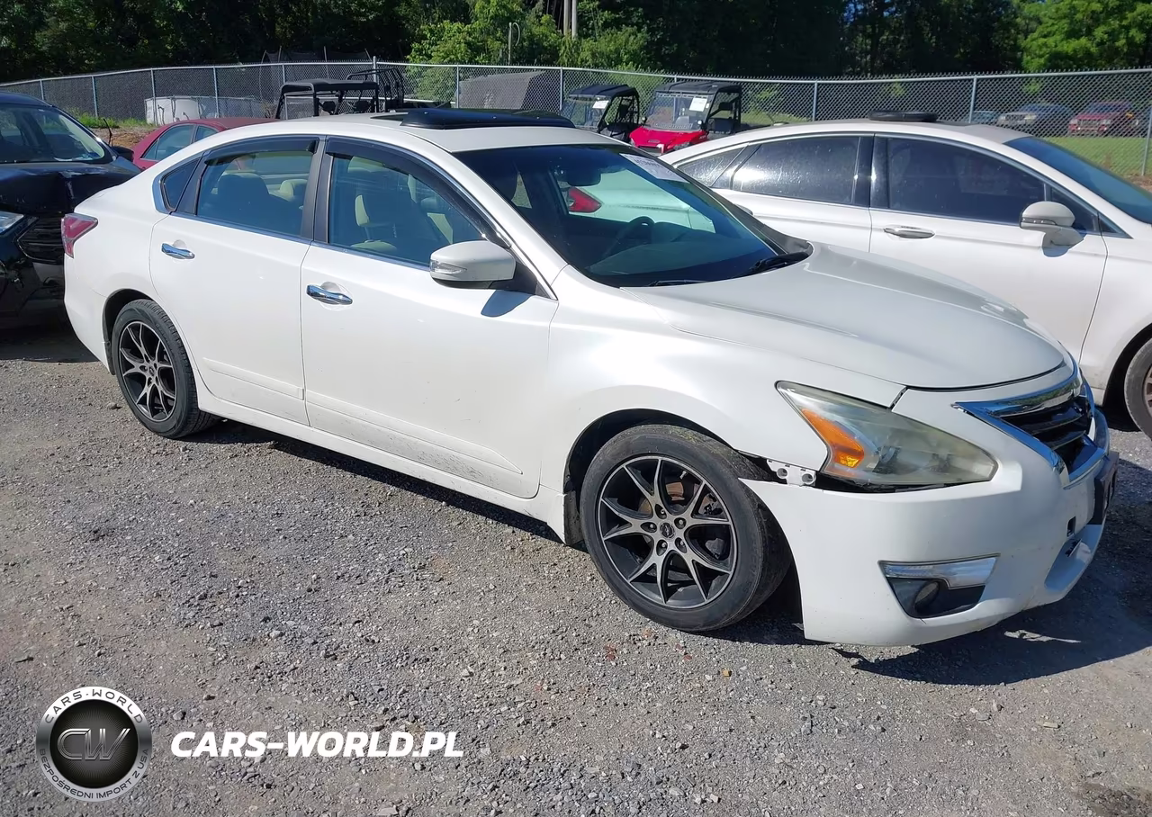 2014 Nissan Altima 2.5 Sv – zdjęcie 1 z 17