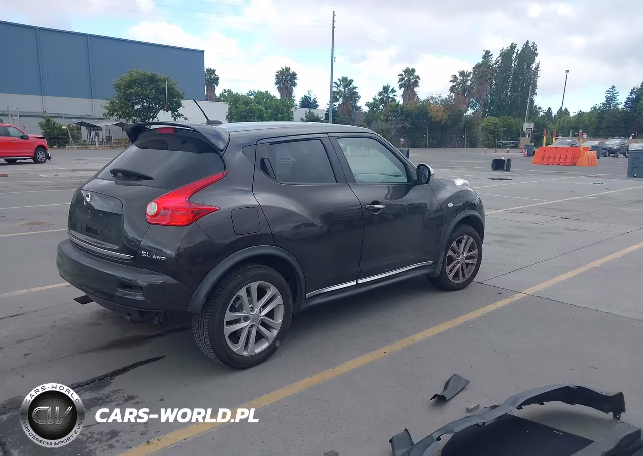 2011 Nissan Juke Sl VIN:JN8AF5MV6BT017350 - 4