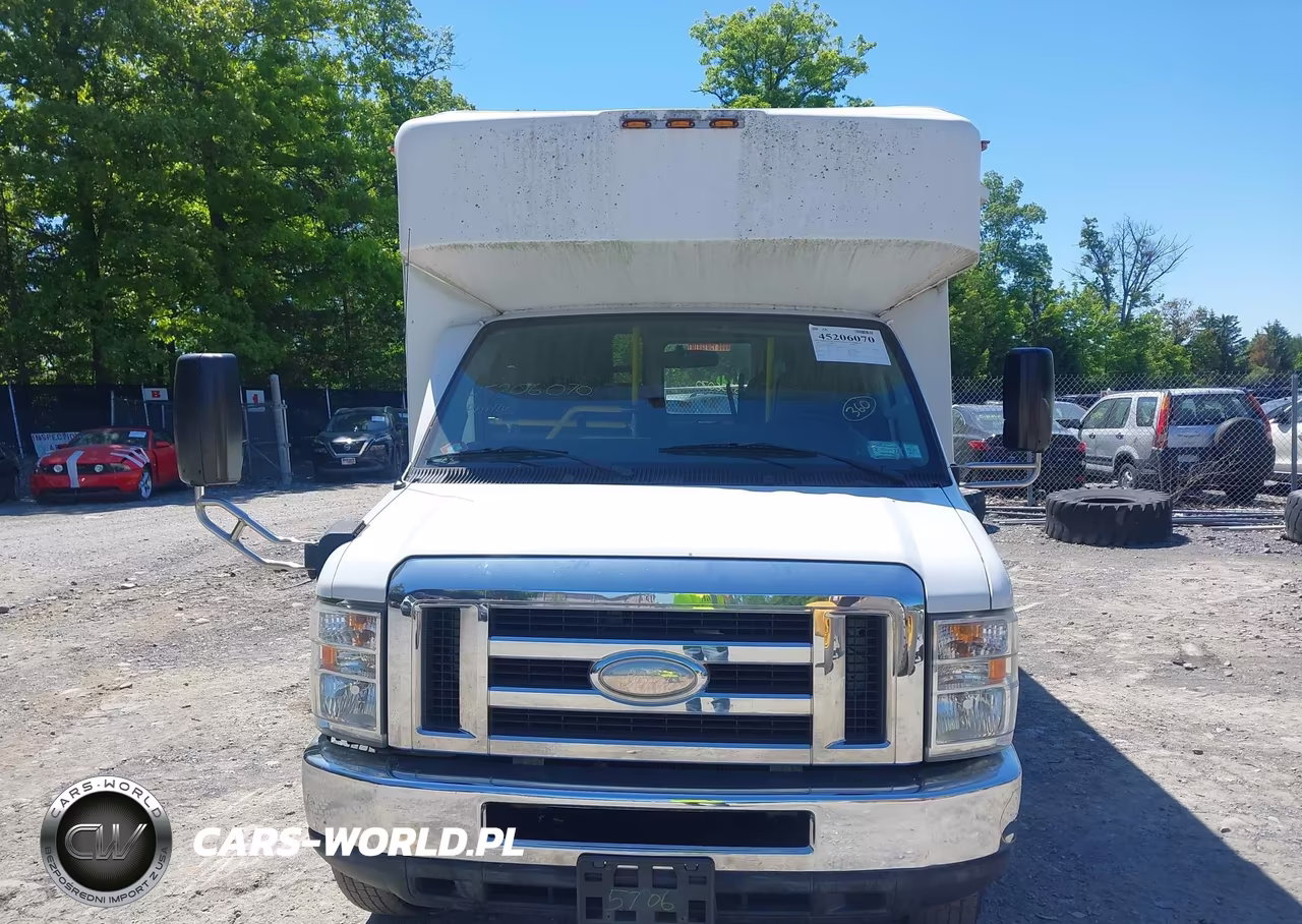 2014 Ford E-350 Cutaway VIN:1FDEE3FL9EDA41068 - 13