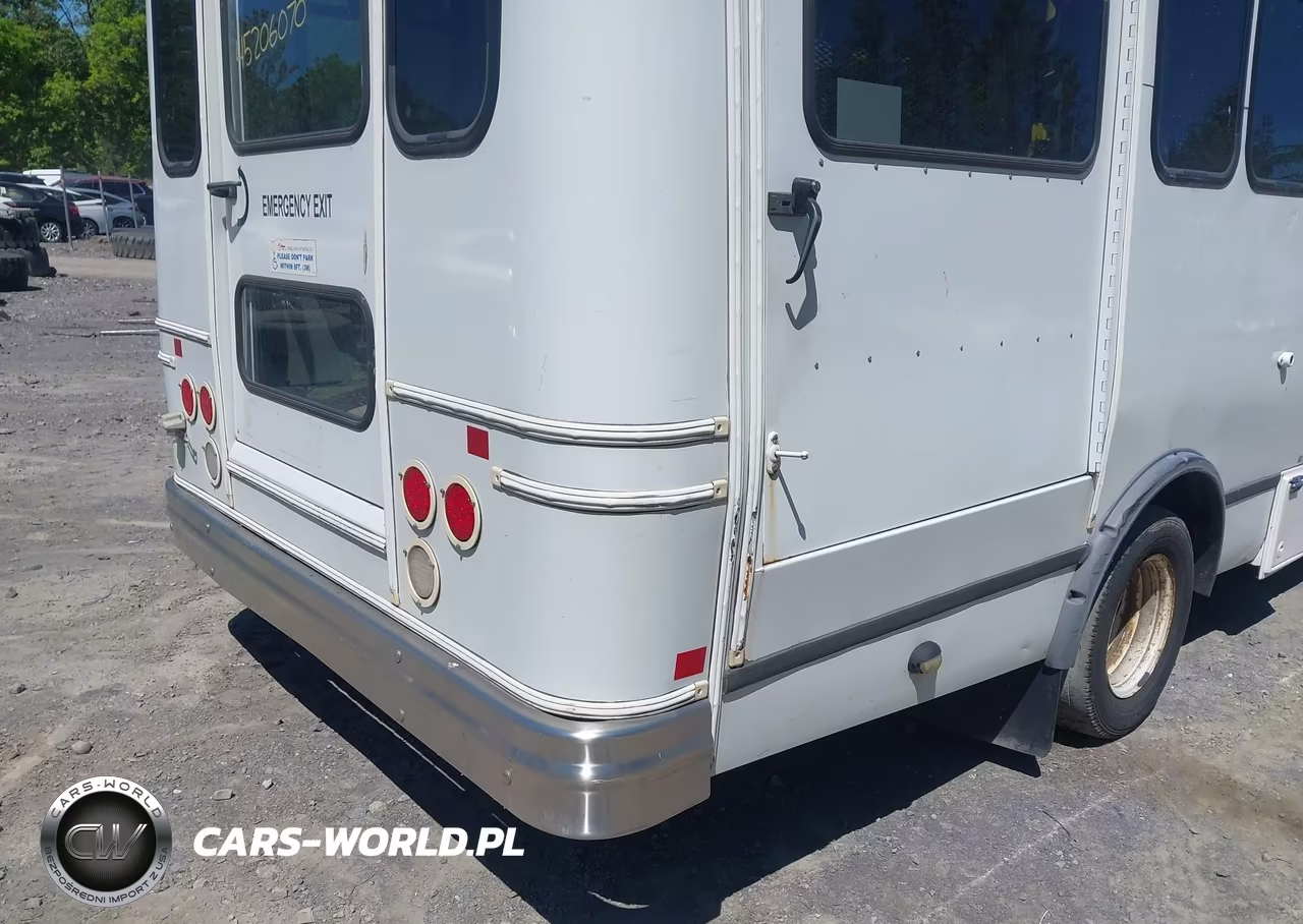 2014 Ford E-350 Cutaway VIN:1FDEE3FL9EDA41068 - 19