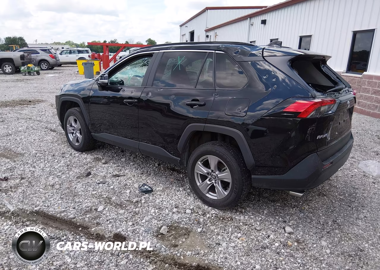 2025 Toyota Rav4 Xle VIN:2T3P1RFV3SC501385 - 3