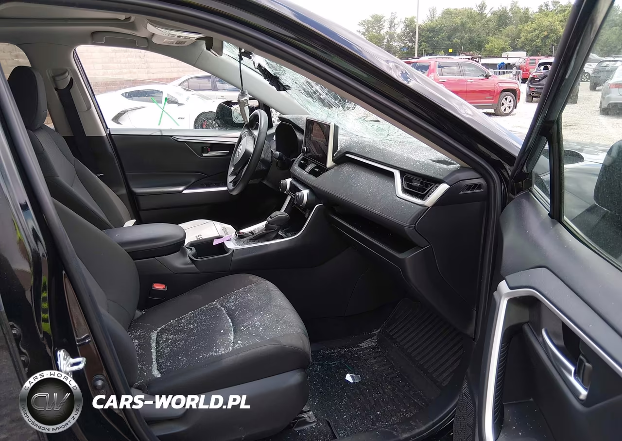 2025 Toyota Rav4 Xle VIN:2T3P1RFV3SC501385 - 5