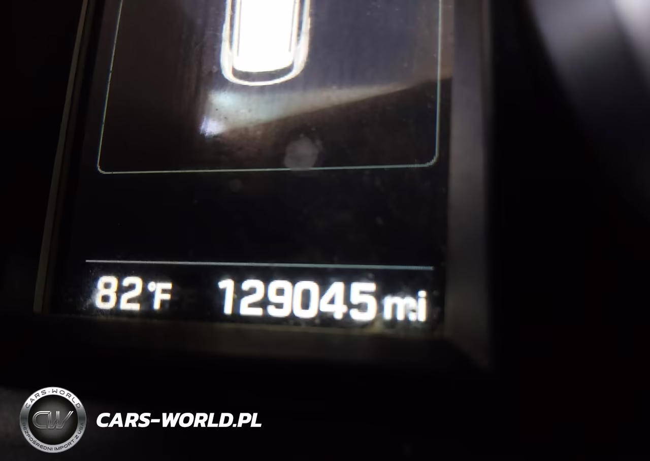 2017 Hyundai Santa Fe Sport 2.4L VIN:5NMZUDLB3HH006158 - 16