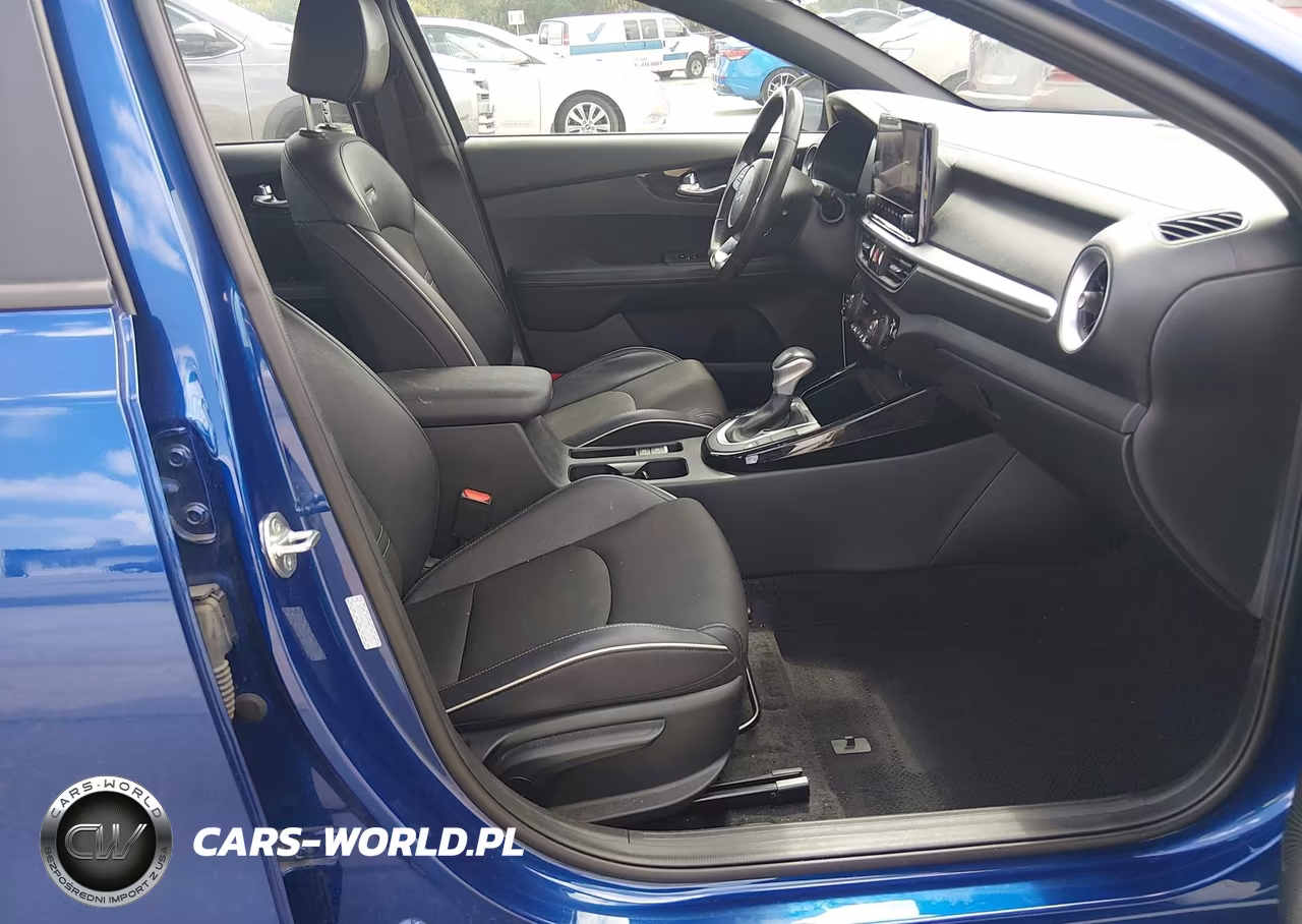 2024 Kia Forte Gt-Line VIN:3KPF54AD2RE776218 - 5