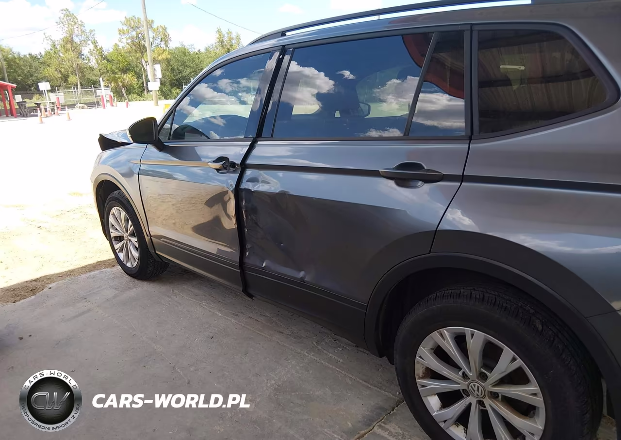 2020 Volkswagen Tiguan 2.0T S VIN:3VV1B7AXXLM038504 - 17