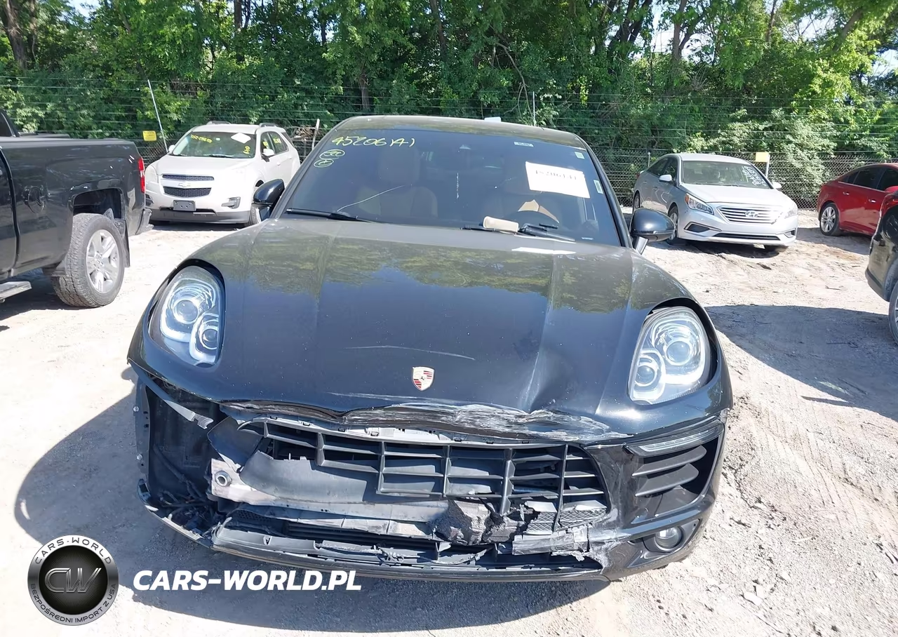 2018 Porsche Macan Sport Edition VIN:WP1AA2A51JLB11064 - 12